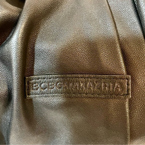 Vintage Like New BcbgMaxAzria Genuine Leather black shoulder bag pleated medium - Picture 12 of 13